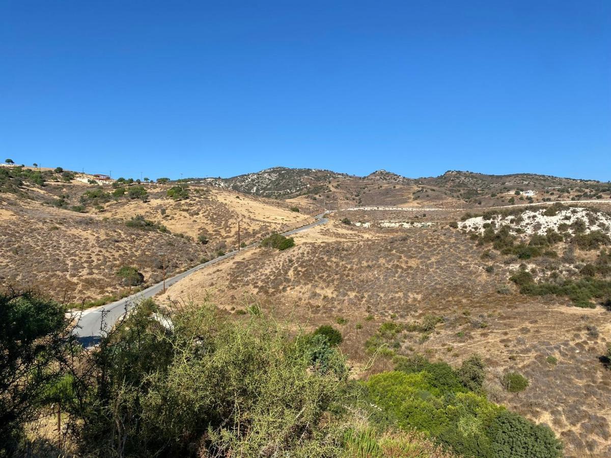 Beautiful 2 Bed Apartment In Peyia Valley, Paphos Pegeia Exterior foto