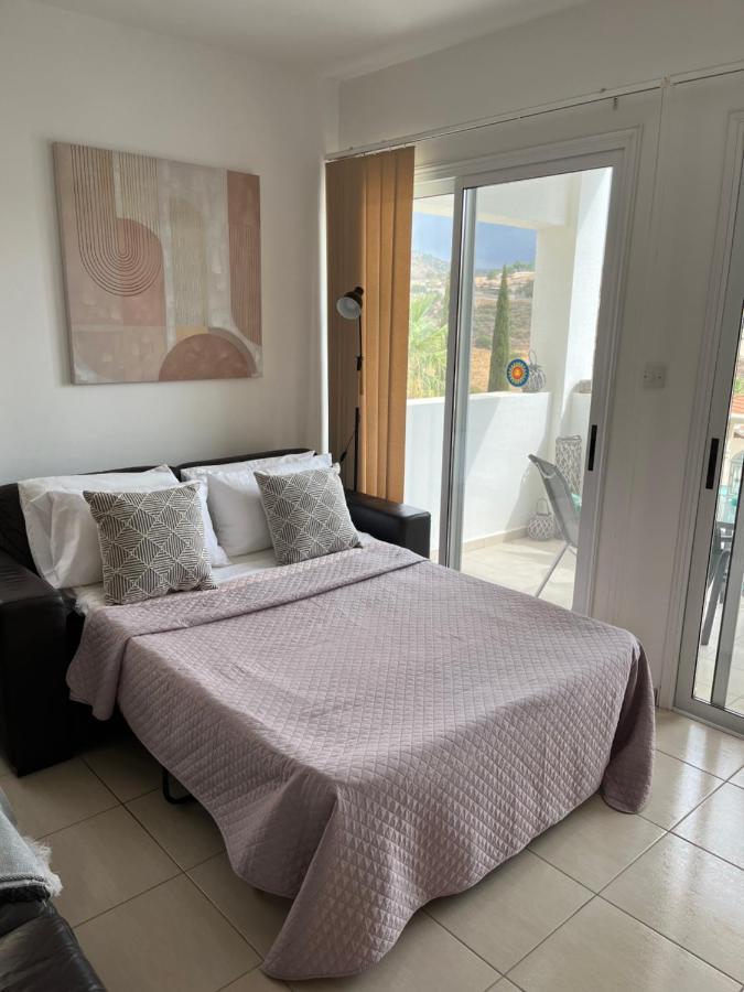 Beautiful 2 Bed Apartment In Peyia Valley, Paphos Pegeia Exterior foto