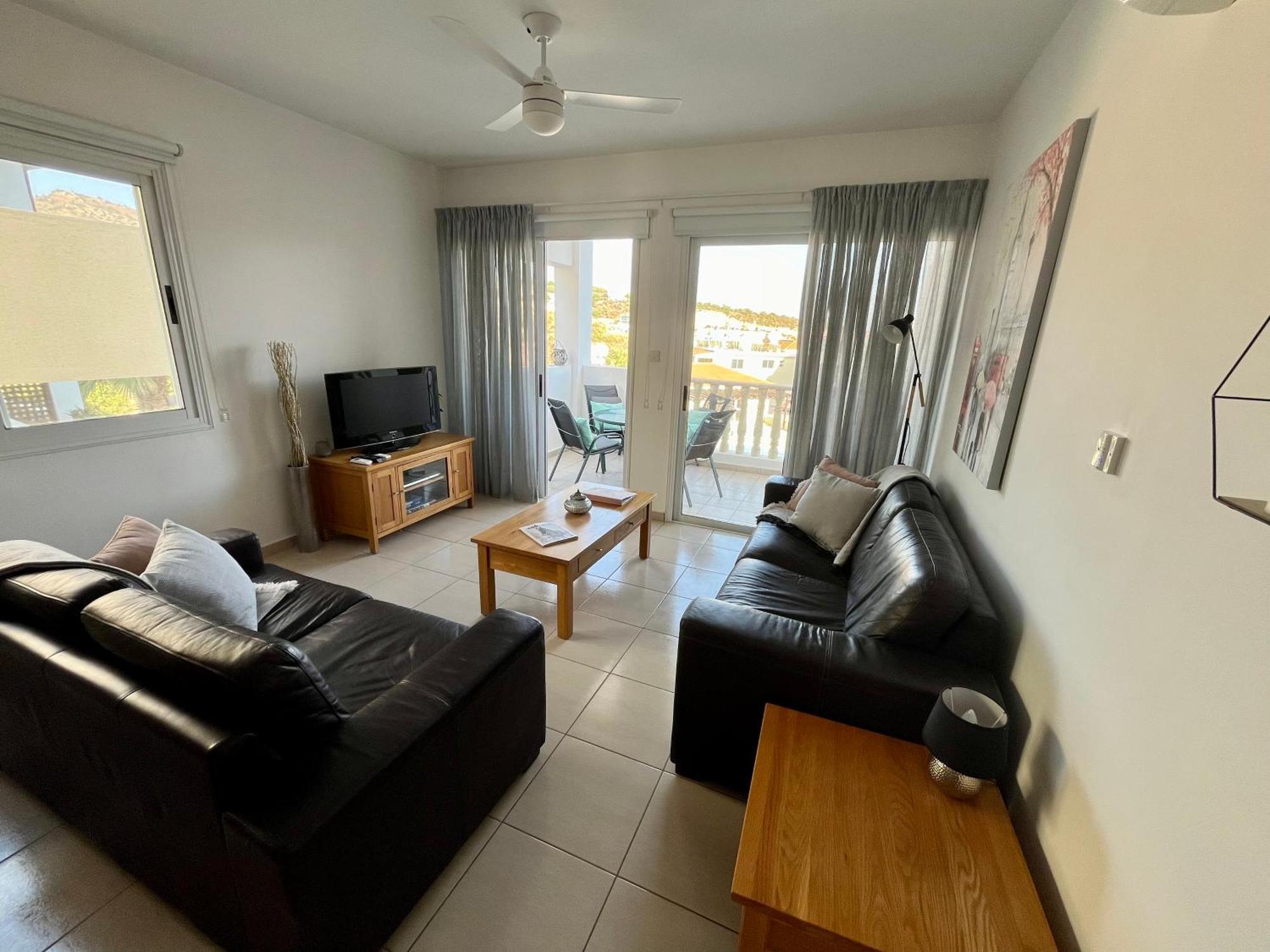 Beautiful 2 Bed Apartment In Peyia Valley, Paphos Pegeia Exterior foto